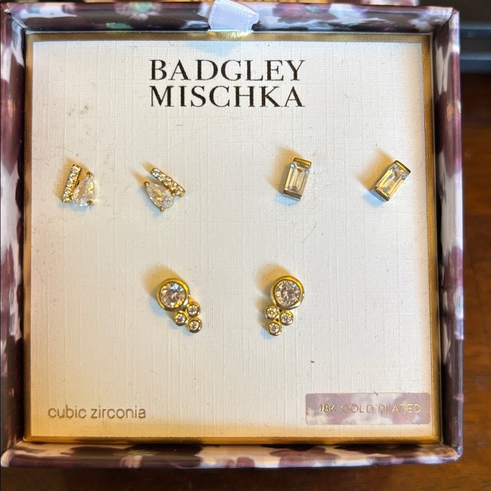 New Badgley Mischka Earring Set - cubic zirconia- 18k gold plated - stud